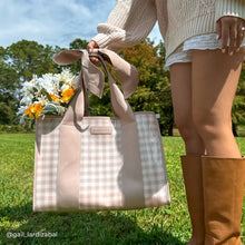 Load image into Gallery viewer, Case-Mate Latte Gingham Bow Jelly Tote Bag