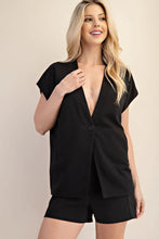 Load image into Gallery viewer, Valia- Oversized Black boyfriend Vest

