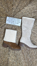 Load image into Gallery viewer, Pierre Dumas - Sand Booties or Boots Sherpa lined suede boots EVERLEE-2
