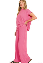 Load image into Gallery viewer, Pink mock neck ribbed two piece set
