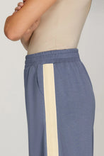 Load image into Gallery viewer, IRENE- Two piece side stripe sporty chic set

