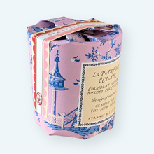Load image into Gallery viewer, Gift Wrap Candle - Modern Toile
