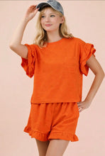 Load image into Gallery viewer, Floral textured ruffled knit top and shorts set
