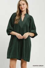 Load image into Gallery viewer, UMGEE v neck hunter  shift dress with pockets
