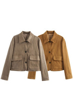 Load image into Gallery viewer, Cropped light Brown Suede collared jacket
