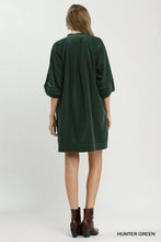 Load image into Gallery viewer, UMGEE v neck hunter  shift dress with pockets
