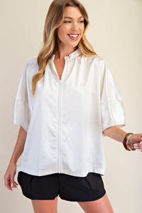 Vasia- Textured cream silk stamped zip front top