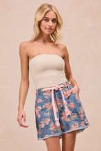 Load image into Gallery viewer, BRAIDED WAIST BELT PATCH POCKETS FLORAL PRINT DENIM SHORTS
