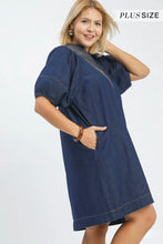 Load image into Gallery viewer, Plus dark wash UMGEE Denim dress
