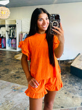 Load image into Gallery viewer, Floral textured ruffled knit top and shorts set
