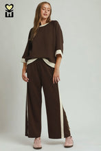 Load image into Gallery viewer, UMGEE -LUXEKNIT two piece wide leg coco brown/cream set
