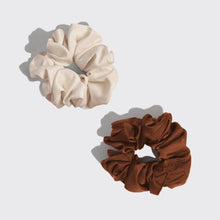 Load image into Gallery viewer, Cream &amp; Camel Oversized Scrunchies
