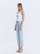 Load image into Gallery viewer, HIGH RISE LIGHT WASH SLIM WIDE JEANS T6508
