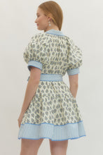 Load image into Gallery viewer, Blue Floral print short puff sleeve mini dress
