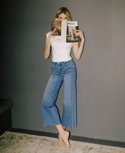 Load image into Gallery viewer, HIGH RISE CLEAN CUT RAW HEM CROP SLIM WIDE JEANS V3632
