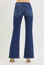 Load image into Gallery viewer, PLUS RISEN JEANS- Dark wash flare front pocket jeans PF21888 DARK

