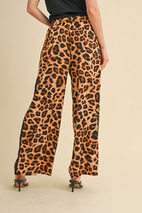 LEO- Leopard silk black side stripe pants