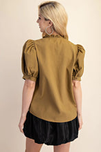 Load image into Gallery viewer, Light olive Puff Sleeve Ruffle V-Neck Textured Top
