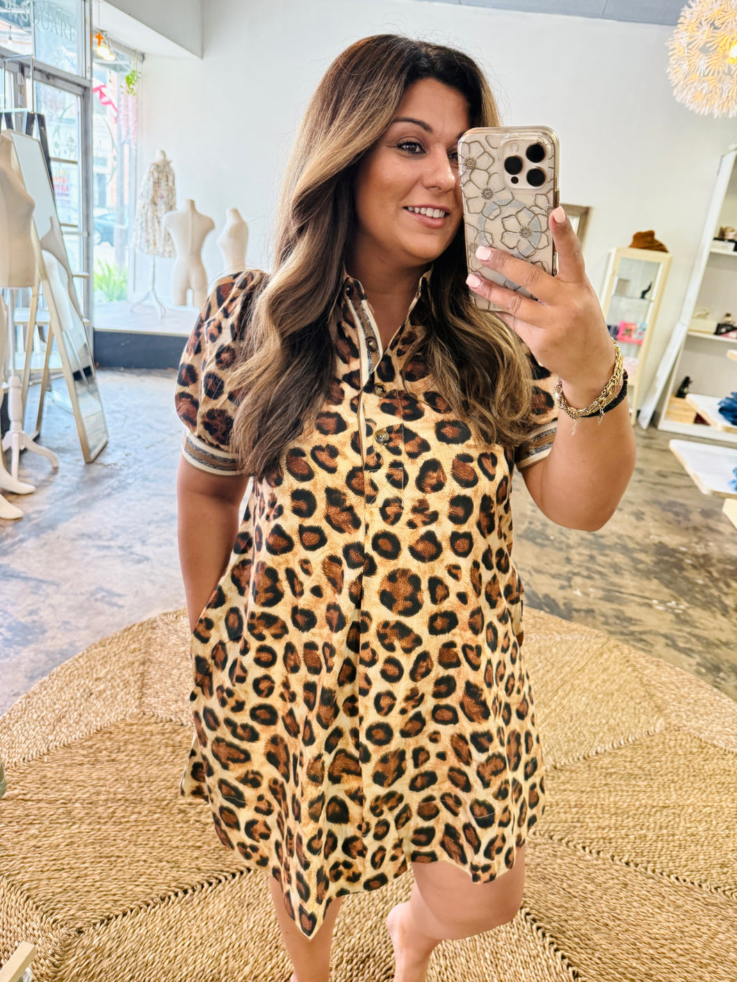 LIZA- Large leopard print dress with a stipe hem detail
