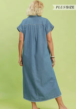 Load image into Gallery viewer, Plus Stone Washed Collared Denim Midi Dress
