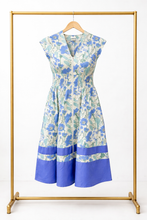 Load image into Gallery viewer, Floral print smocked waist midi dress
