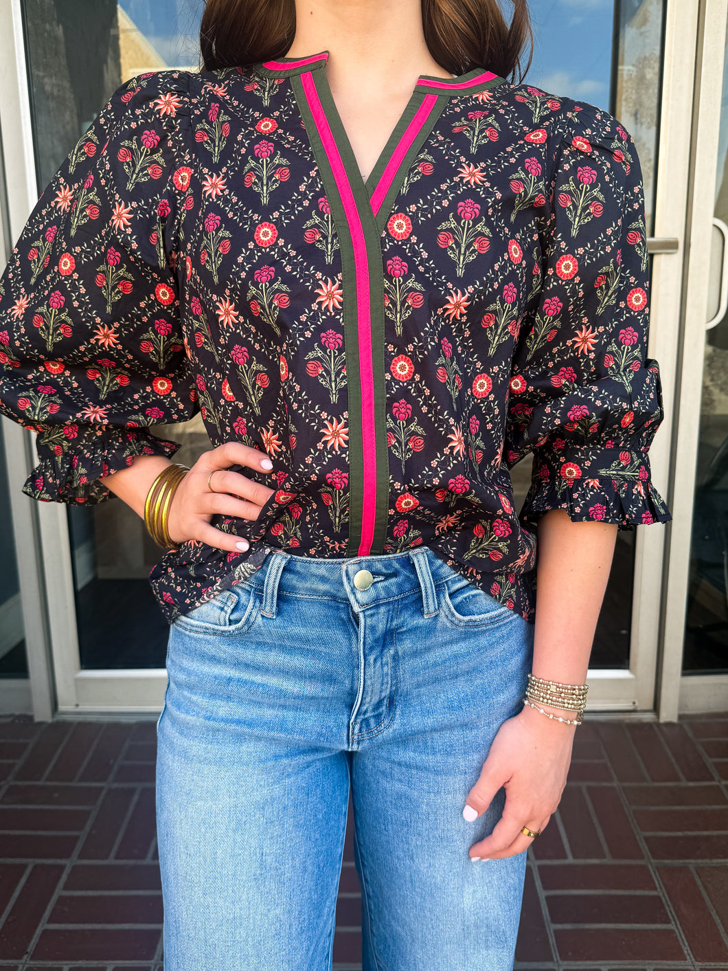 Black  Botanical print contrast detail ruffle cuff top