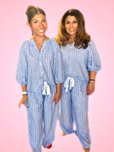 Load image into Gallery viewer, Linen two piece striped wide leg set
