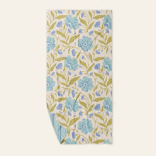 Load image into Gallery viewer, Darling effect- XL Quick-Dry Beach Towel–Poppin' Petals Aqua
