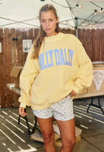 Load image into Gallery viewer, Dilly Dally- Buttery yellow Oversized mock neck sweatshirt
