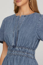 Load image into Gallery viewer, Naydeen- SHORT SLEEVE WASHED DENIM DRESS WITH ELASTIC WAISTBAND AND SIDE POCKETS
