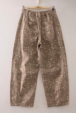 Load image into Gallery viewer, Mocha bambi barrel printed denim
