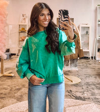 Load image into Gallery viewer, Oversized mineral washed Kelly green  sweatshirt ZEN
