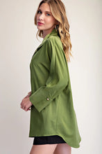 Load image into Gallery viewer, Olive Stand Neck Button Placket Dolman Sleeves Shirt
