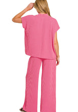Load image into Gallery viewer, Pink mock neck ribbed two piece set
