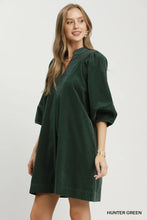 Load image into Gallery viewer, UMGEE v neck hunter  shift dress with pockets
