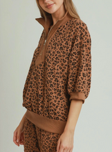 Load image into Gallery viewer, UMGEE Leopard Jacquard two piece set
