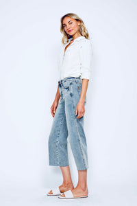 Plus JUDY  BLUE -Tummy Control High waisted Raw hem light wash cropped jeans jb88903