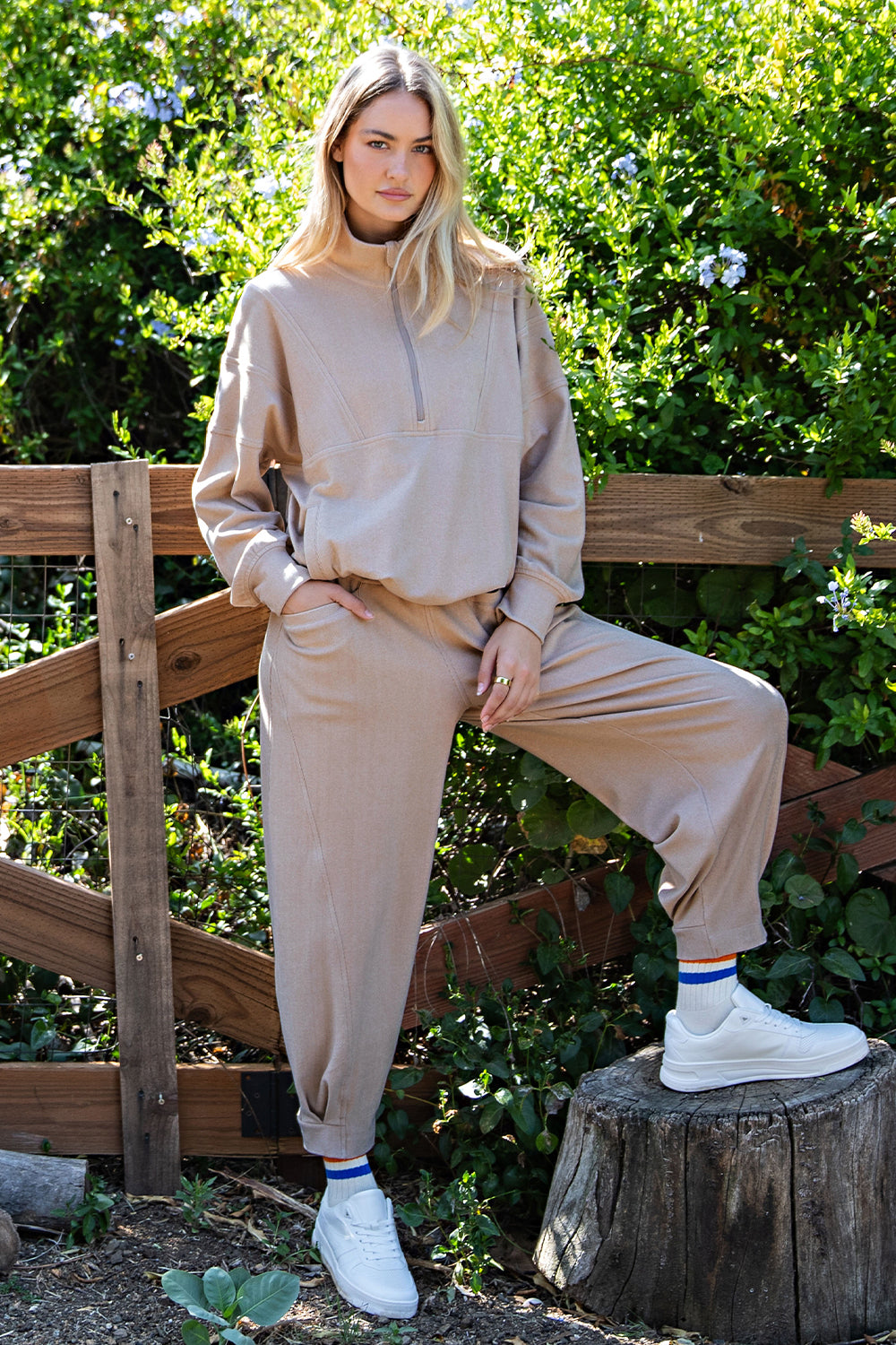 Taupe Ribbed luxury Ribbed cocoon pants