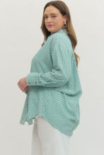 Load image into Gallery viewer, Curvy sized Nina-Kelly Green oversized button down top
