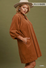 Load image into Gallery viewer, UMGEE Plus V neck camel shift dress with pockets
