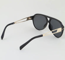 Load image into Gallery viewer, Open frame aviators
