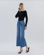 Load image into Gallery viewer, VERVET- High Waist Raw Hem Cropped Wide Leg Jeans V3667
