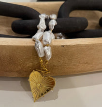 Load image into Gallery viewer, CHANSUTTPEARLS- Blaze  Necklace 18k Gold Plated Stainless steel 18inch
