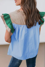 Load image into Gallery viewer, JADE- Two tone flutter sleeve top
