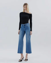Load image into Gallery viewer, VERVET- High Waist Raw Hem Cropped Wide Leg Jeans V3667

