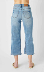 Plus JUDY  BLUE -Tummy Control High waisted double button cropped jeans jb88616