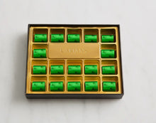 Load image into Gallery viewer, Dubai Chocolate 17piece Gift set
