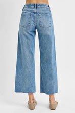 Load image into Gallery viewer, RISEN JEANS- Tummy Control Medium Wash Mid Rise Cropped wide leg jeans
