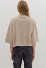 Load image into Gallery viewer, Ecru Entro knit  V-neck collared top
