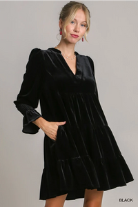 Plus Noelle- Black Velvet tiered smocked sleeve dress